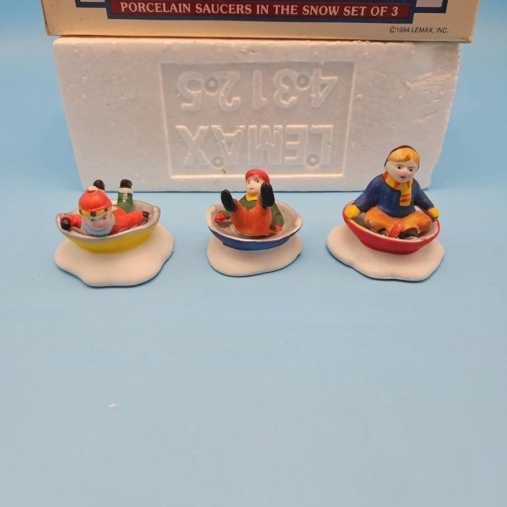 Vintage 1994‎ Lemax Dickensvale Porcelain Saucers Sledding In The Snow Set of 3